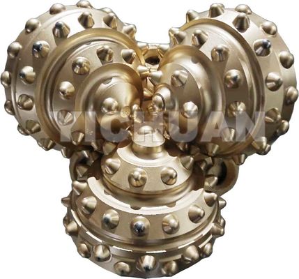 ゴム製密封されたIADC617 9&quot; 7/8&quot; 250.8mmのローラーの円錐形の穴あけ工具