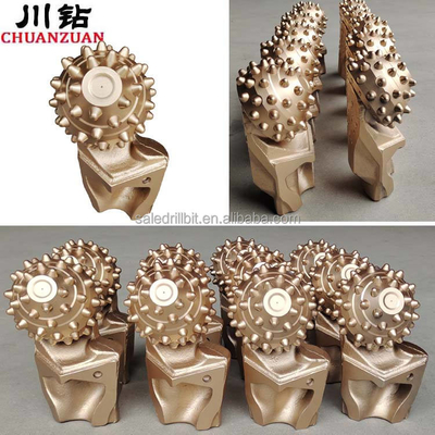 8 1/2」高い耐圧強度のためのIADC 617の溶接のタイプ単一のローラーの穴あけ工具